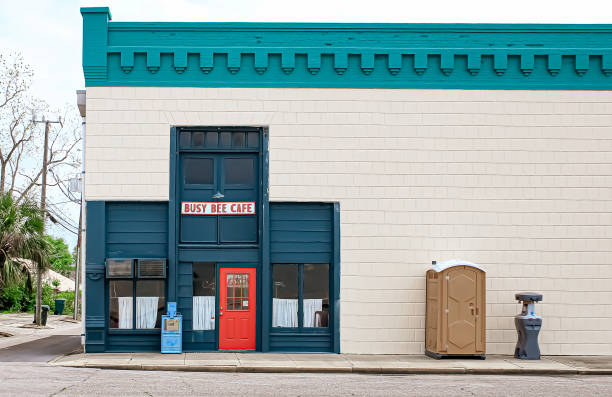 Best Portable toilet rental cost  in Albany, KY